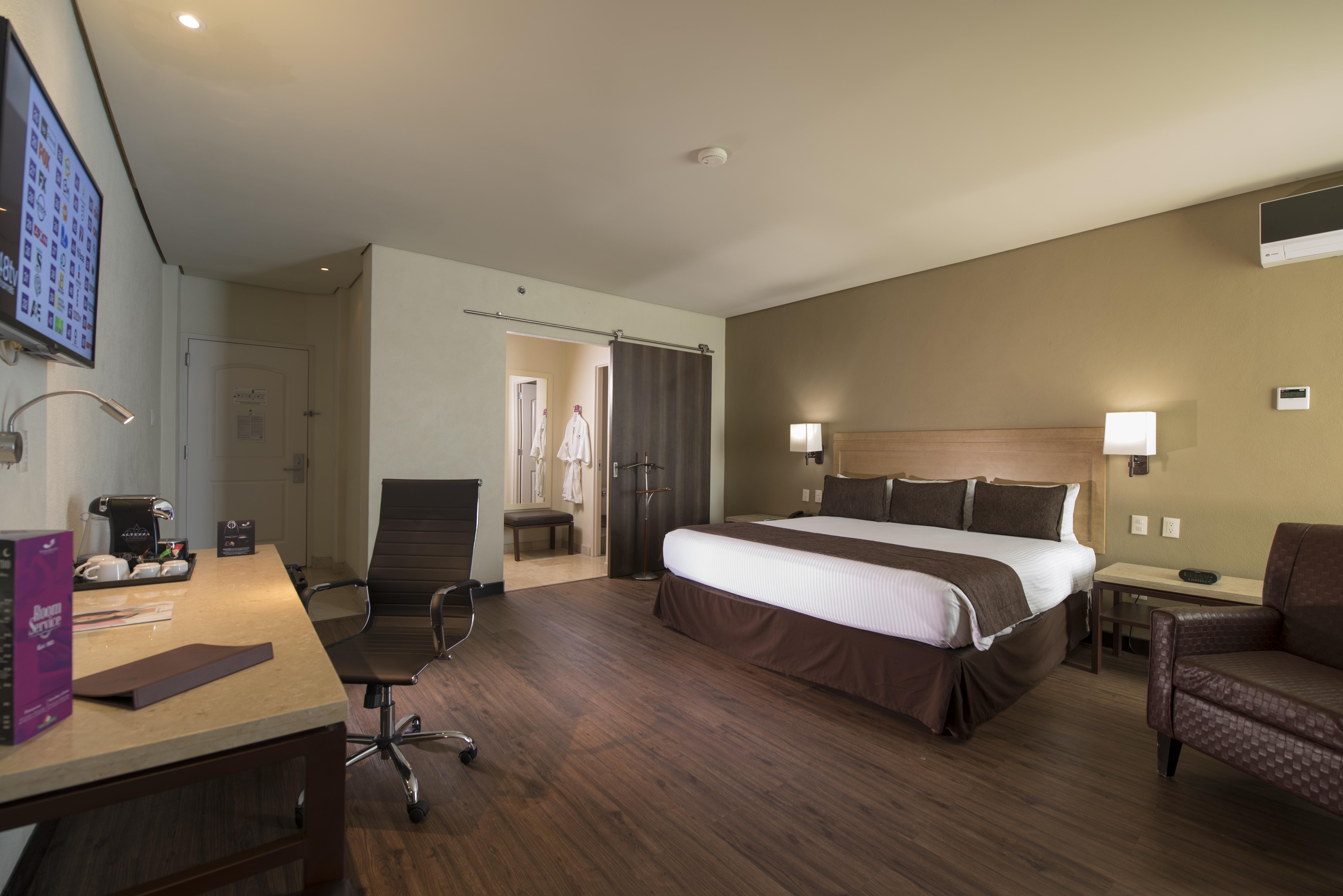 Victoria Ejecutivo Hotel Guadalajara Bagian luar foto