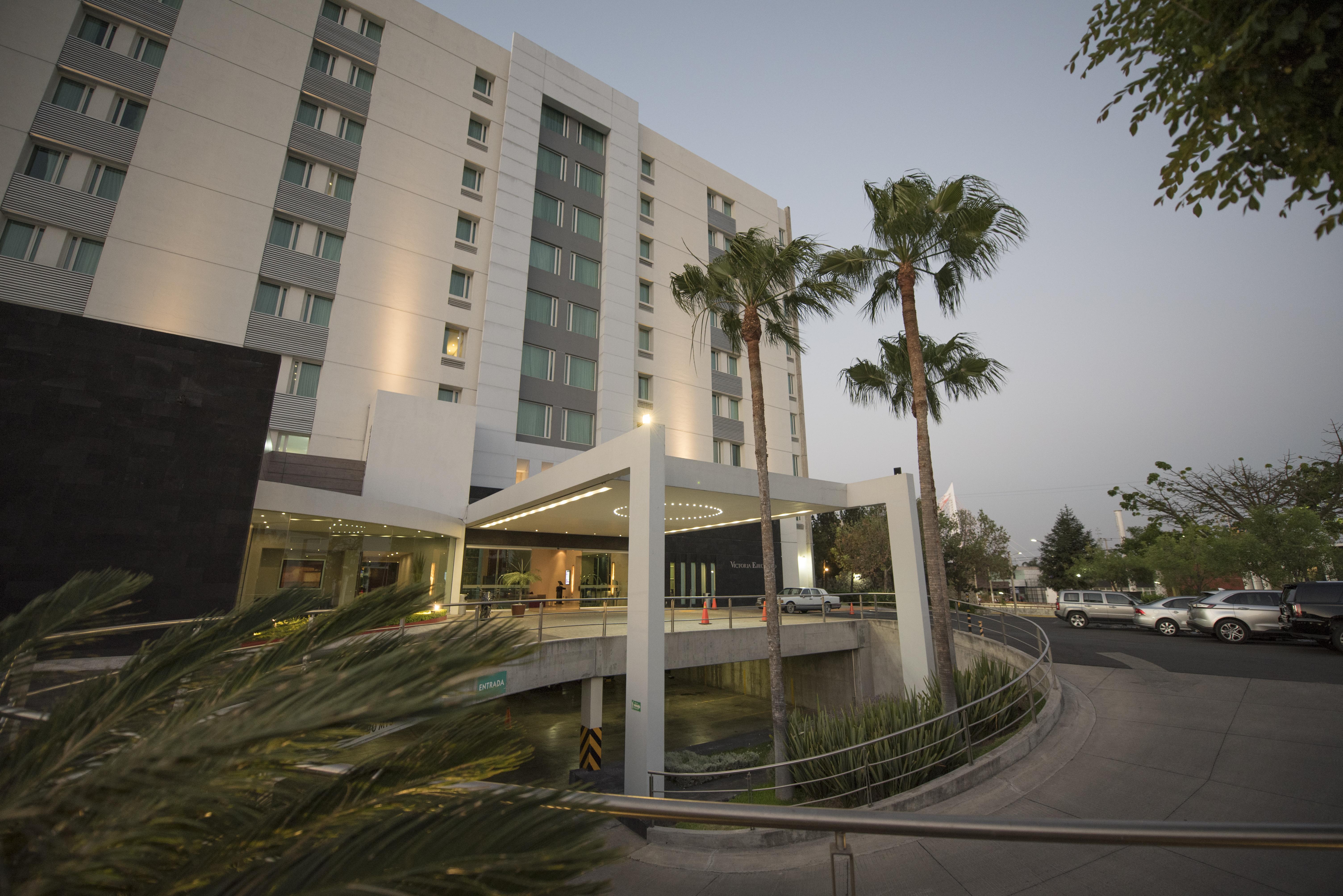 Victoria Ejecutivo Hotel Guadalajara Bagian luar foto
